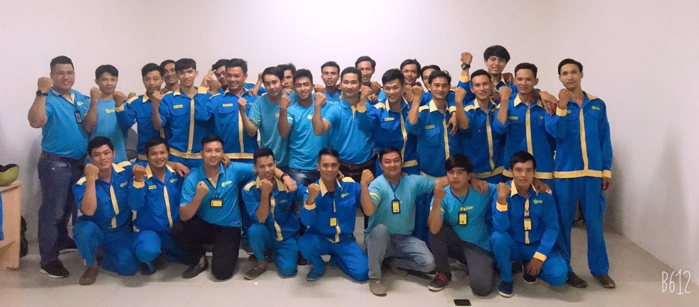 dmx nhan vien banner